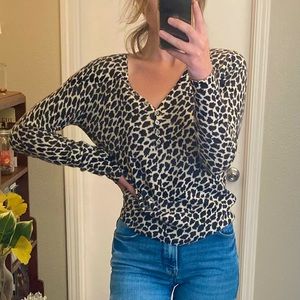 Mainbocher Cashmere Leopard Print Sweater